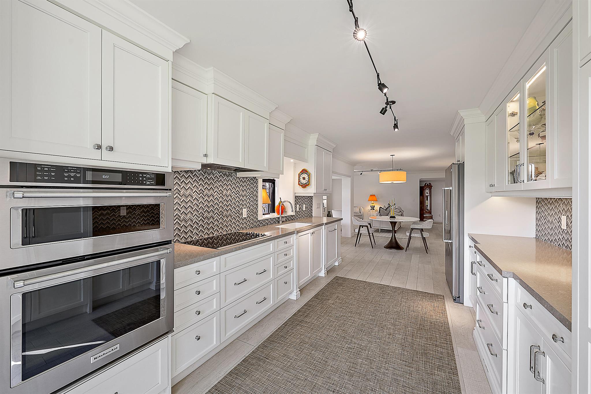 Jonathans Landing - Trade - Residential