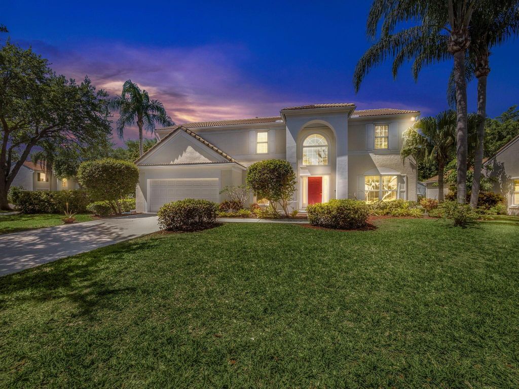 Photo of 10282 Hunt Club Lane, Palm Beach Gardens, FL 33418 (MLS # R11116066)