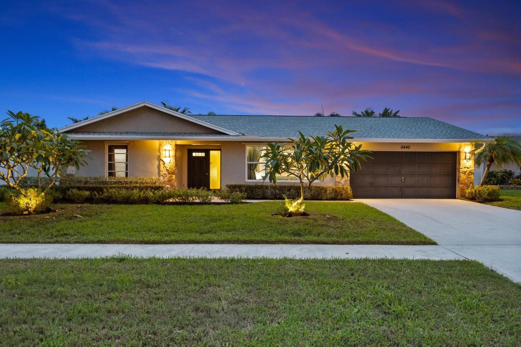 Photo of 5445 Sandhurst Circle Cir S, Lake Worth, FL 33463 (MLS # R11124197)