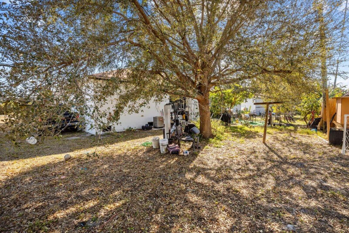 GOLDEN GATE - Residential Income