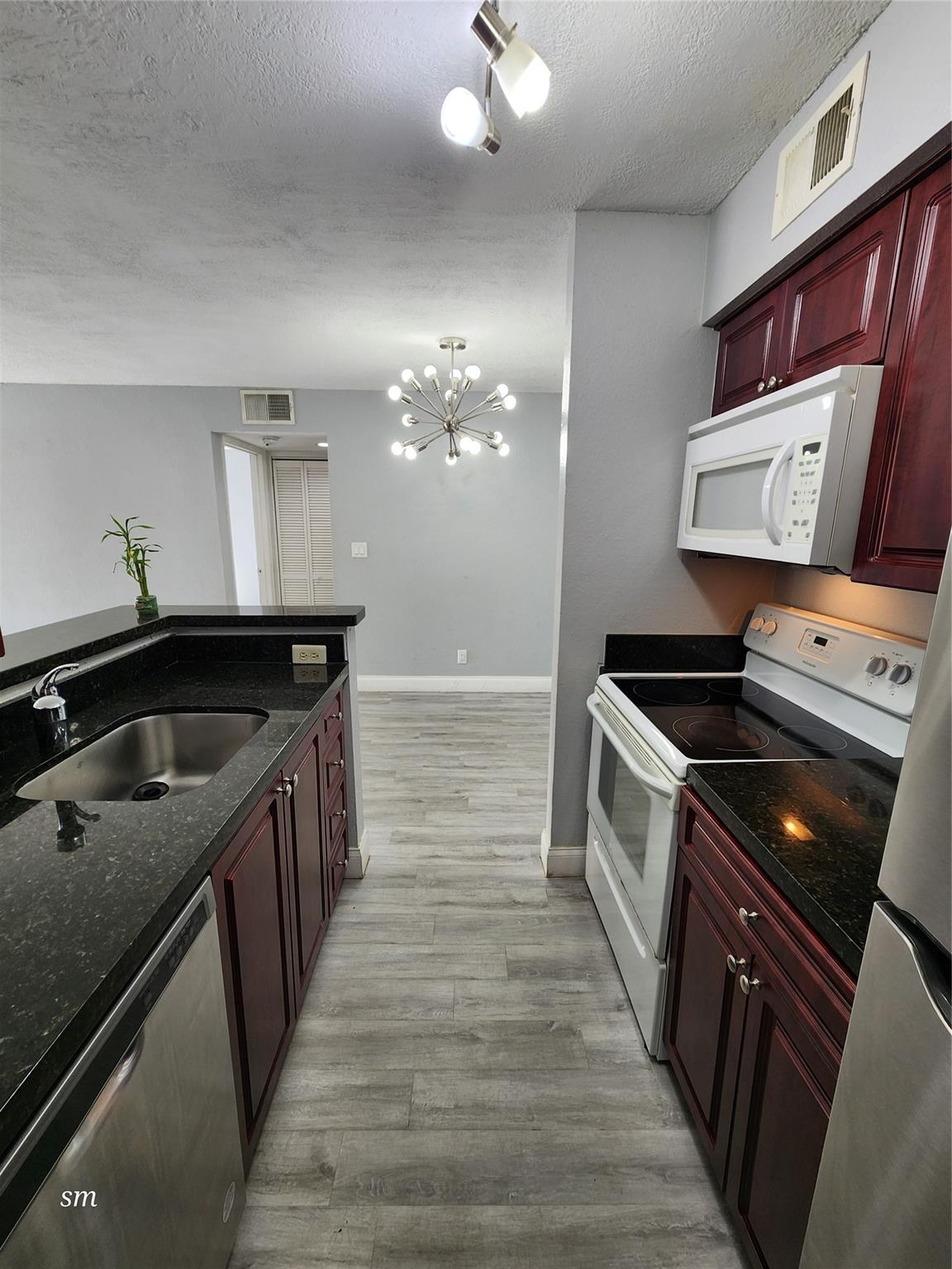 Sundance At Davie Condo - Residential Lease