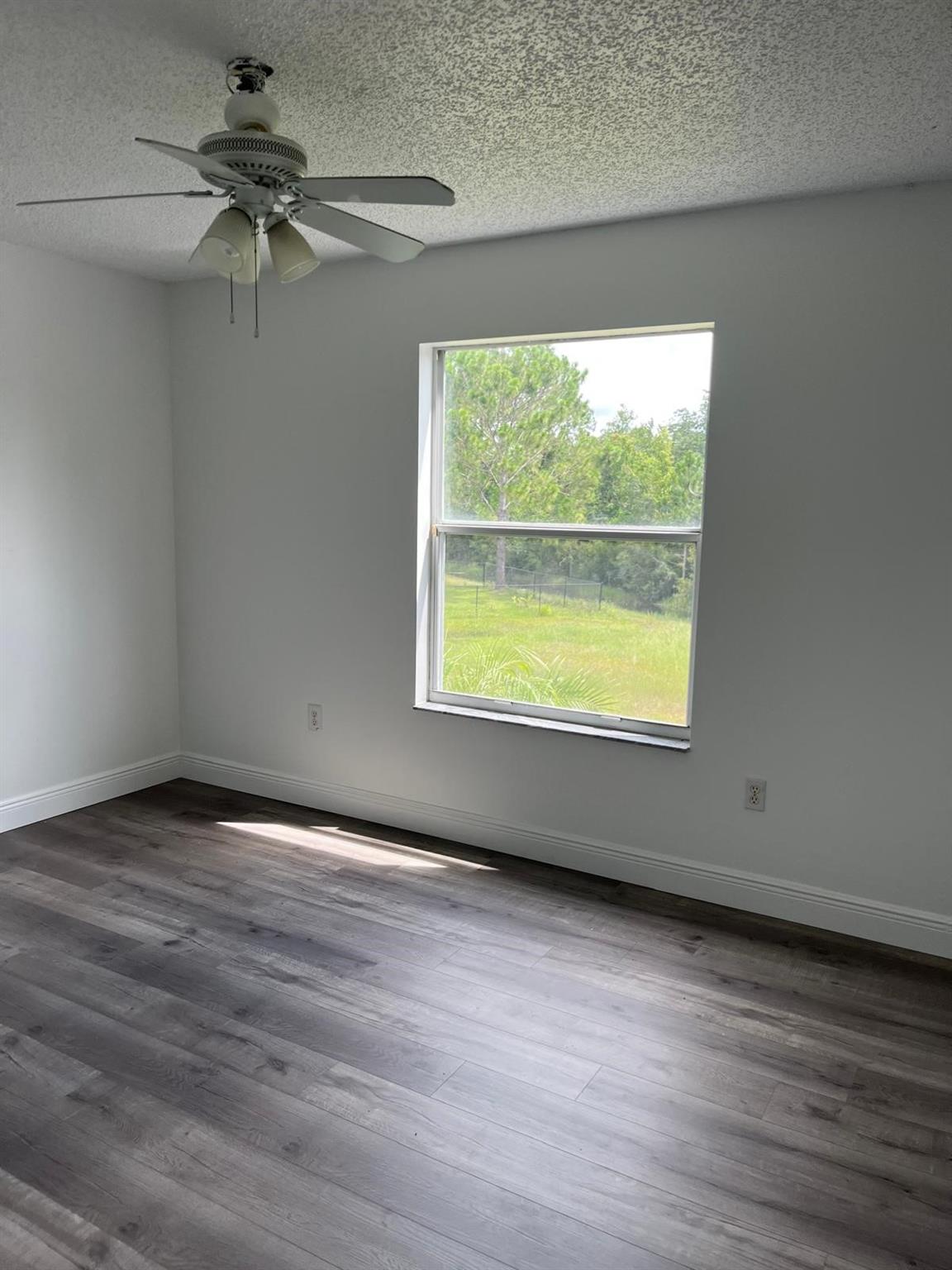 POINCIANA NBRHD 5 NORTH VILL 3 - Residential Lease