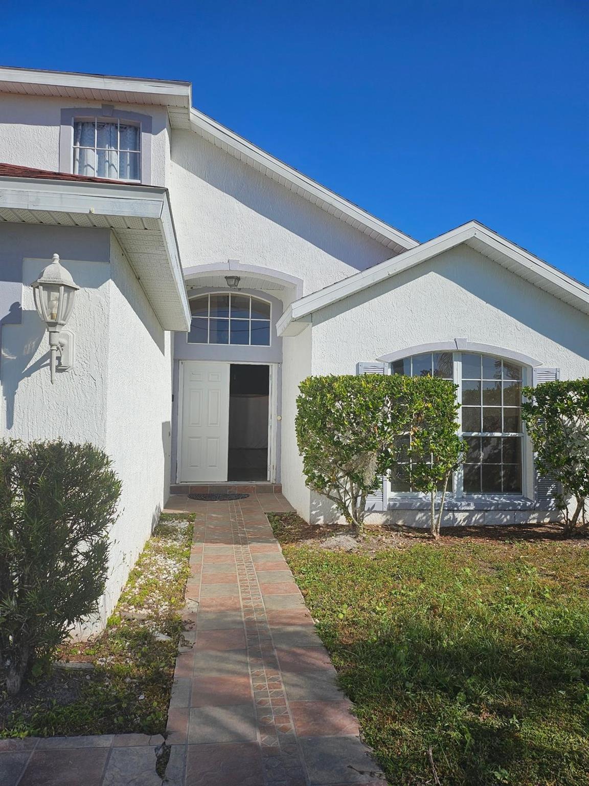 POINCIANA NBRHD 5 NORTH VILL 3 - Residential Lease