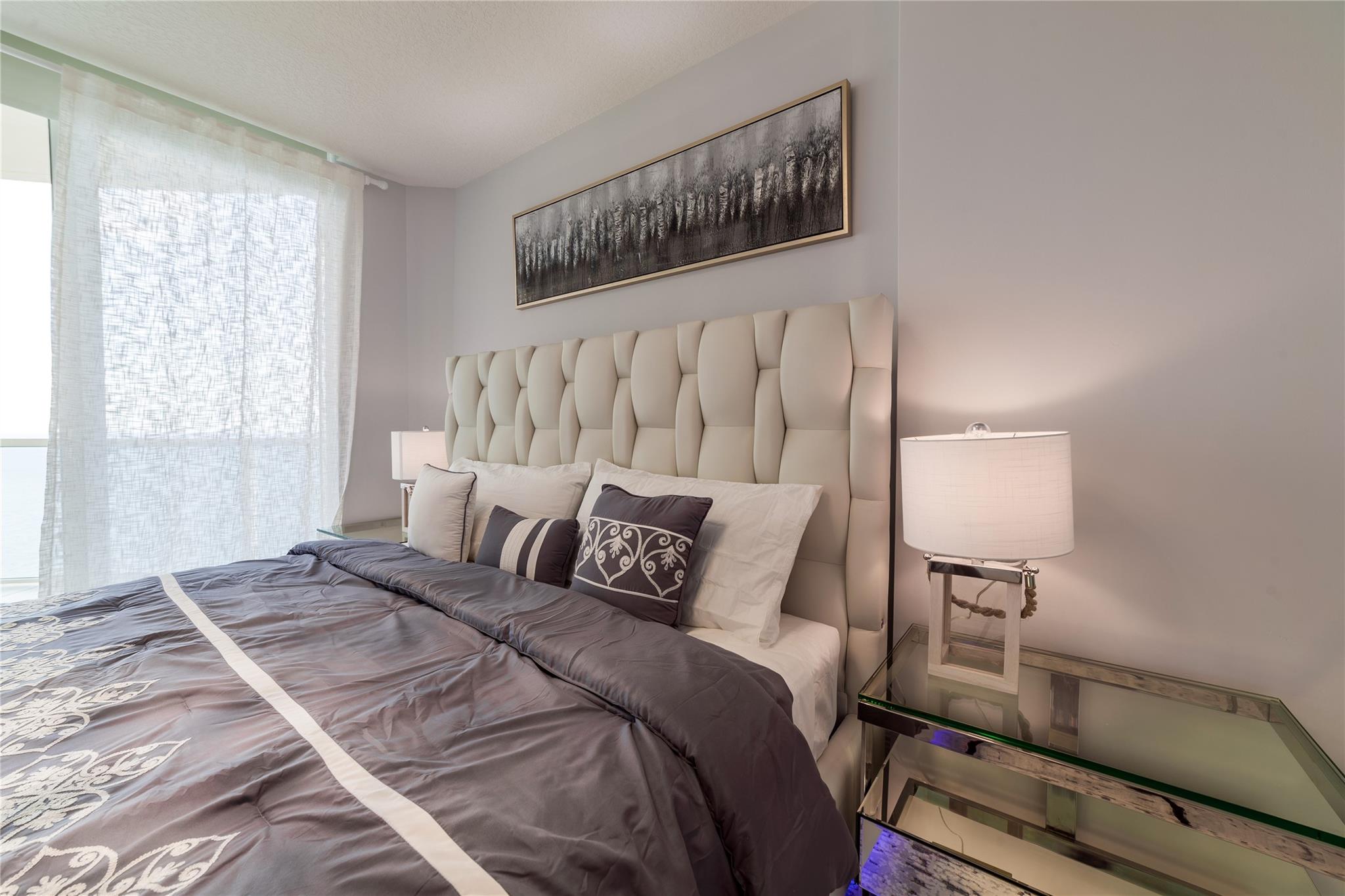 LA PERLA CONDO - Residential Lease