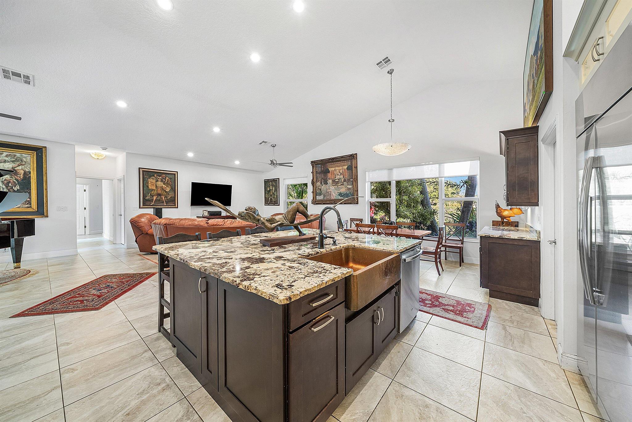 WELLINGTON AERO CLUB OF T - Residential