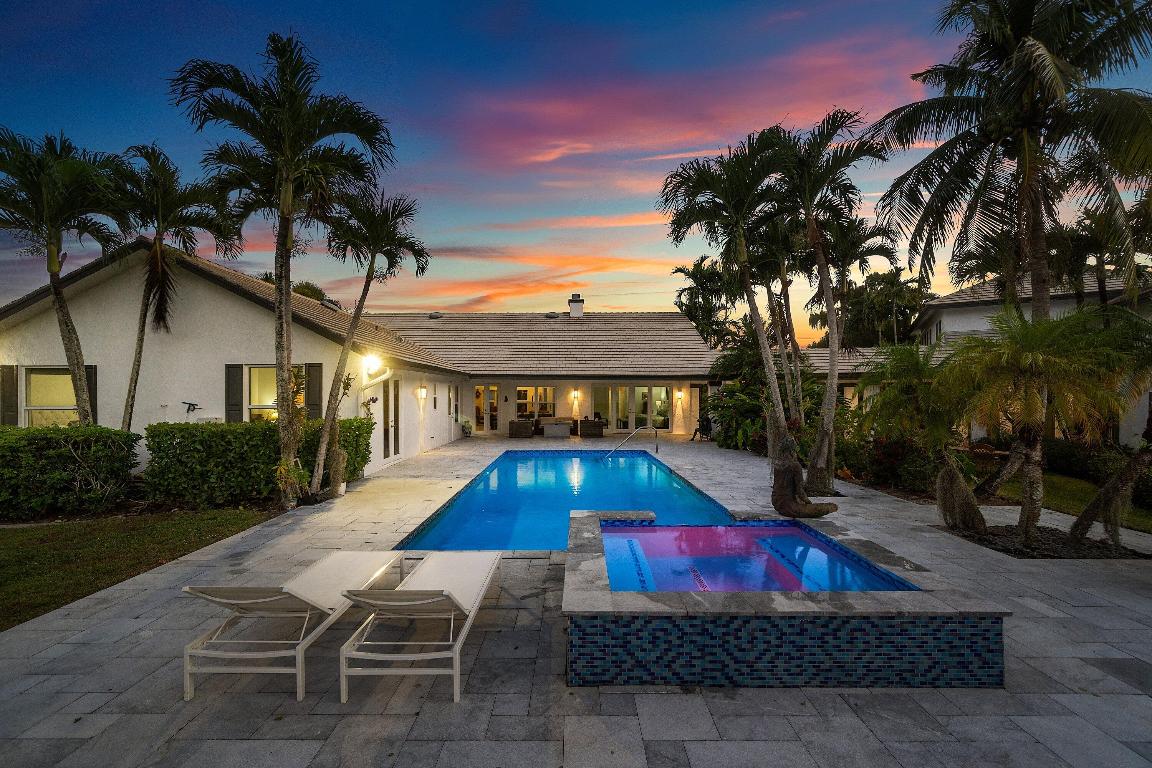 WELLINGTON AERO CLUB OF THE LANDINGS AT WELLINGTON - Residential