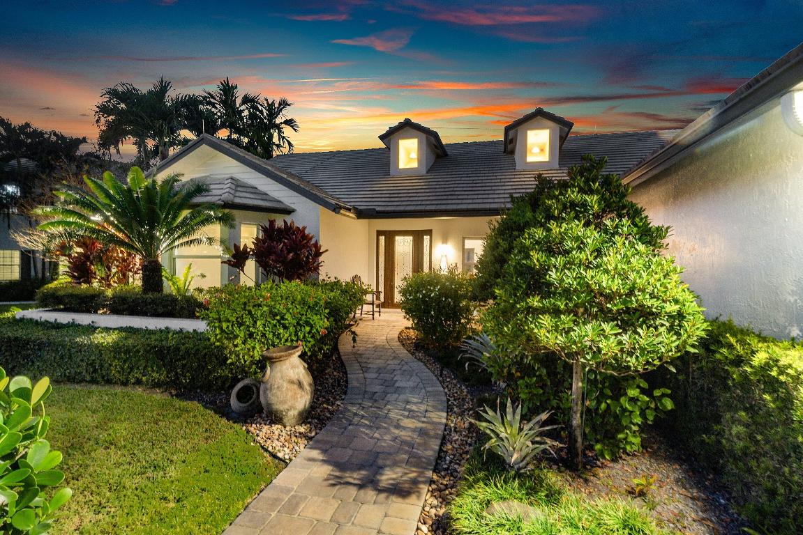 WELLINGTON AERO CLUB OF THE LANDINGS AT WELLINGTON - Residential