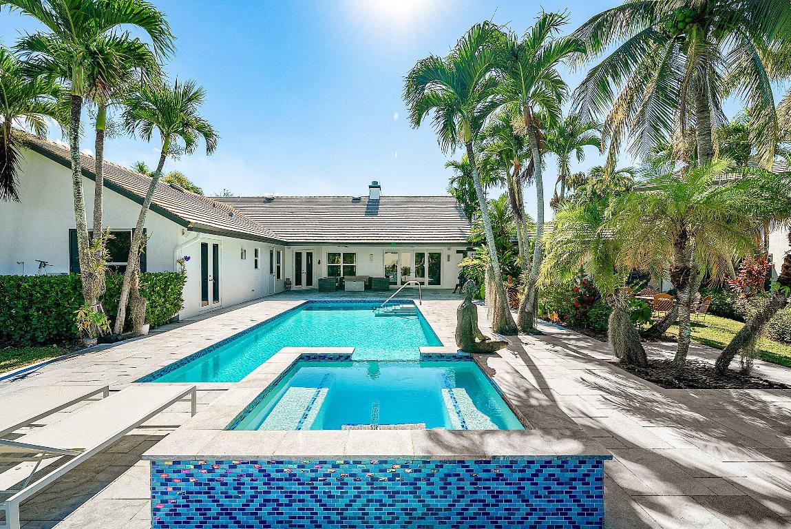 WELLINGTON AERO CLUB OF THE LANDINGS AT WELLINGTON - Residential