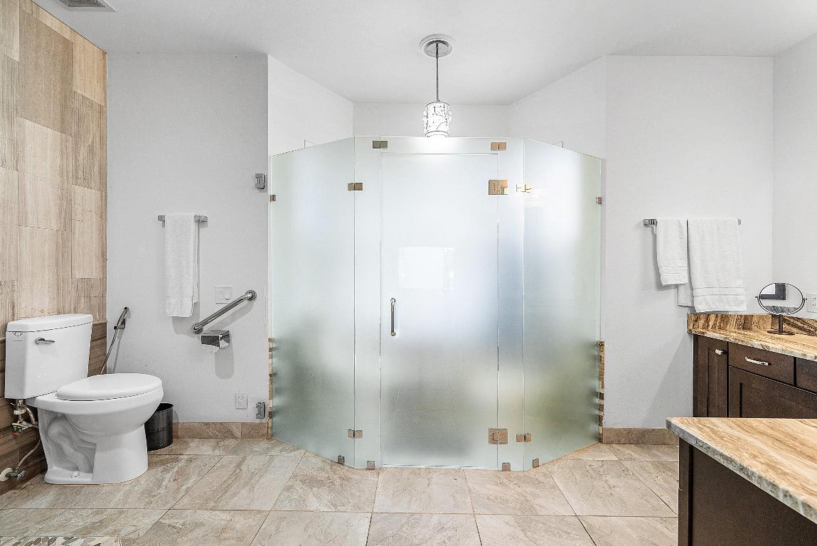 WELLINGTON AERO CLUB OF THE LANDINGS AT WELLINGTON - Residential