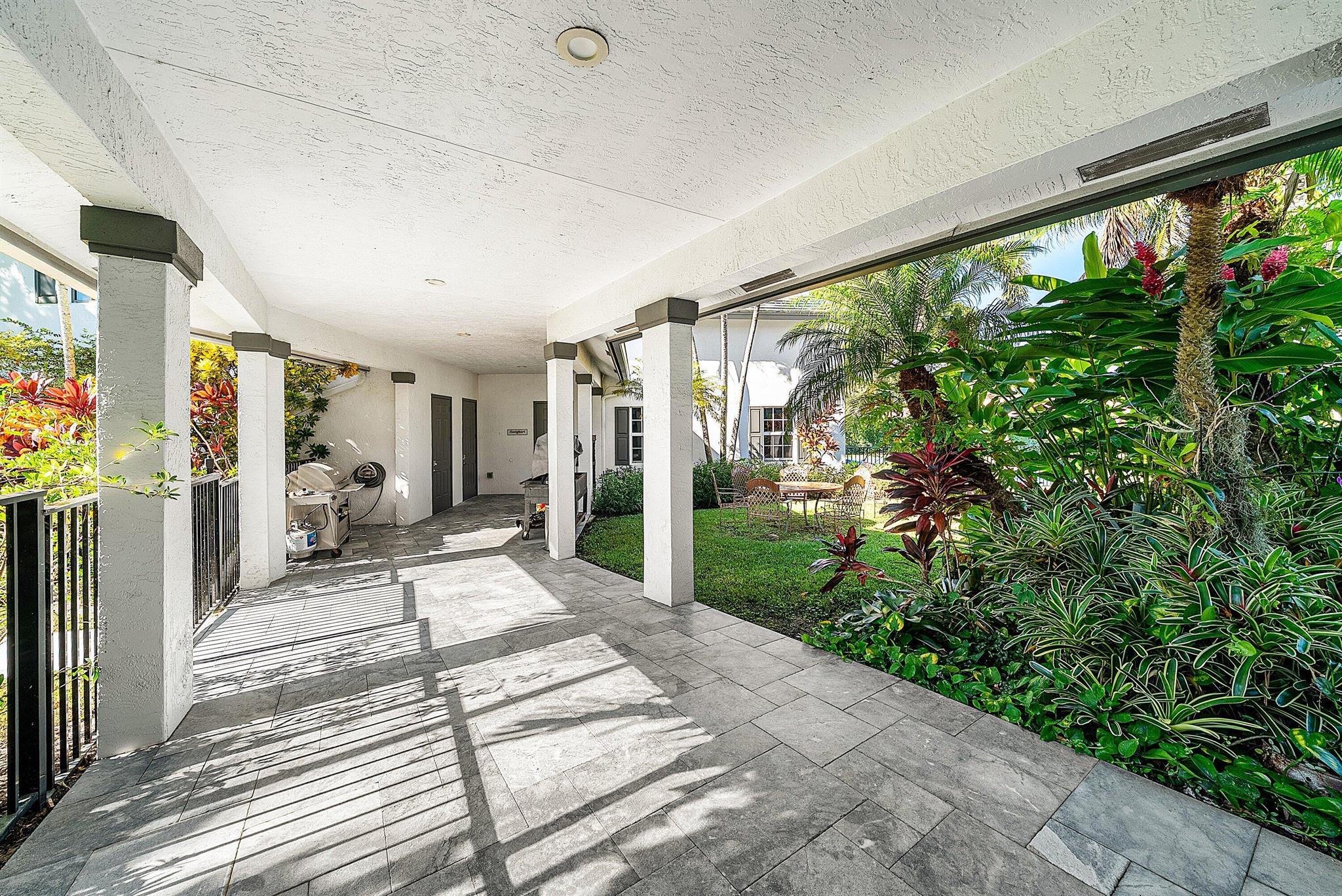 WELLINGTON AERO CLUB OF T - Residential