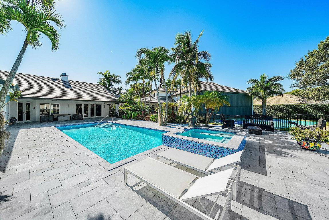 WELLINGTON AERO CLUB OF THE LANDINGS AT WELLINGTON - Residential