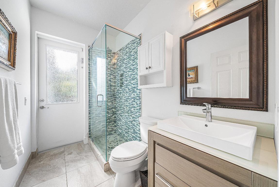 WELLINGTON AERO CLUB OF THE LANDINGS AT WELLINGTON - Residential