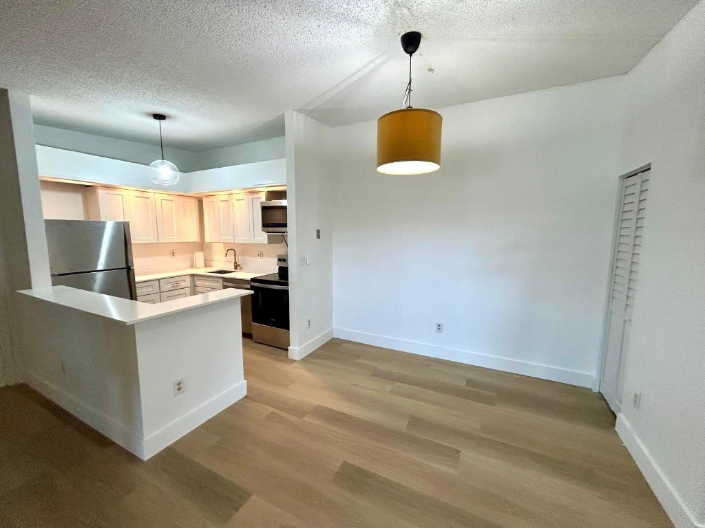 BELFORT CONDOMINIUM - Residential