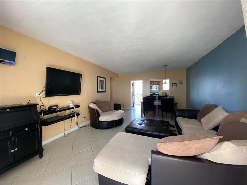 Atlantic Towers - Residential