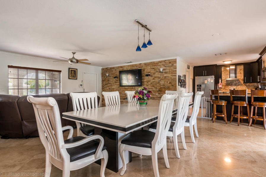 HOLIDAY CITY AT BOCA RATON SEC 3 - Residential Lease