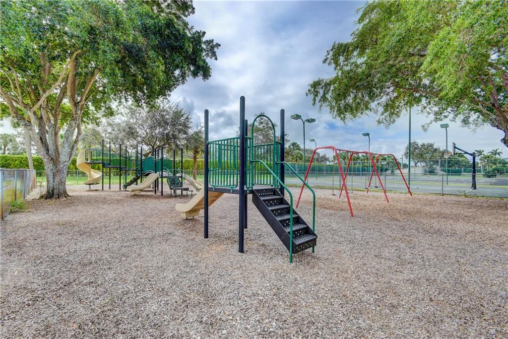 AMERICAN HOMES AT BOCA RA - Residential