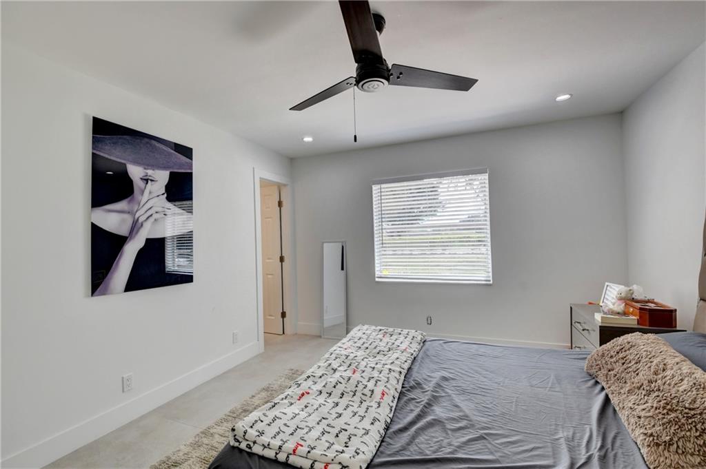 AMERICAN HOMES AT BOCA RA - Residential
