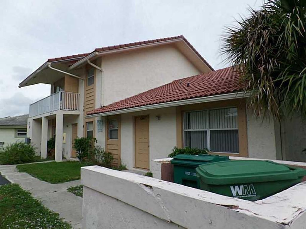 Photo of 4241 NW 114TH TER, Coral Springs, FL 33065 (MLS # F10322052)