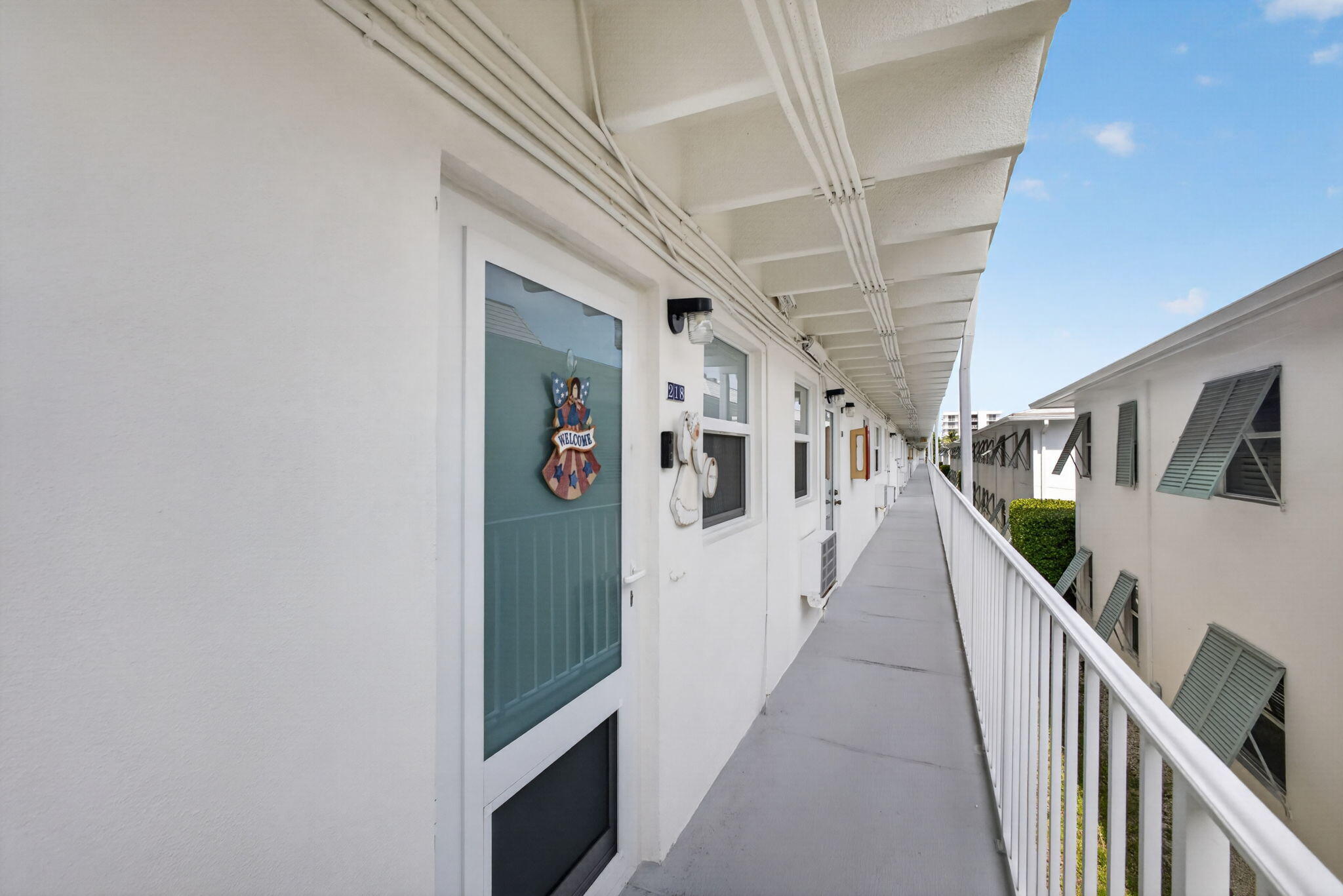 4001 S Ocean Boulevard 218