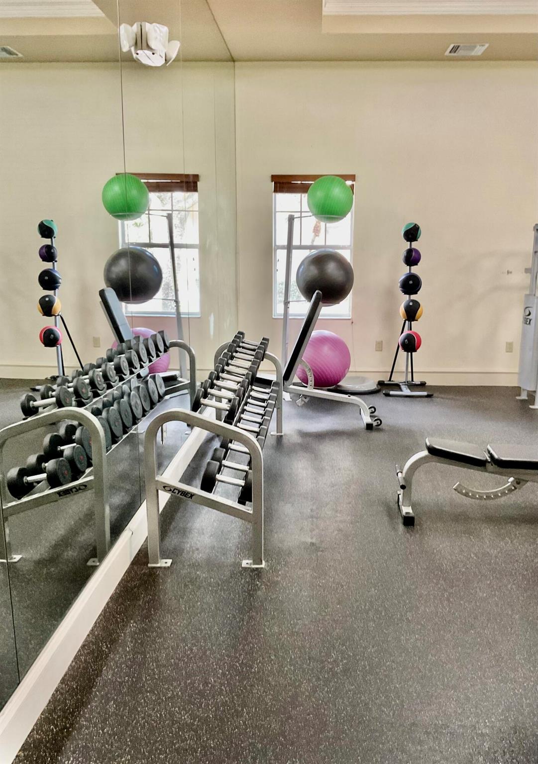 VILLAS AT EMERALD DUNES C - Residential Lease