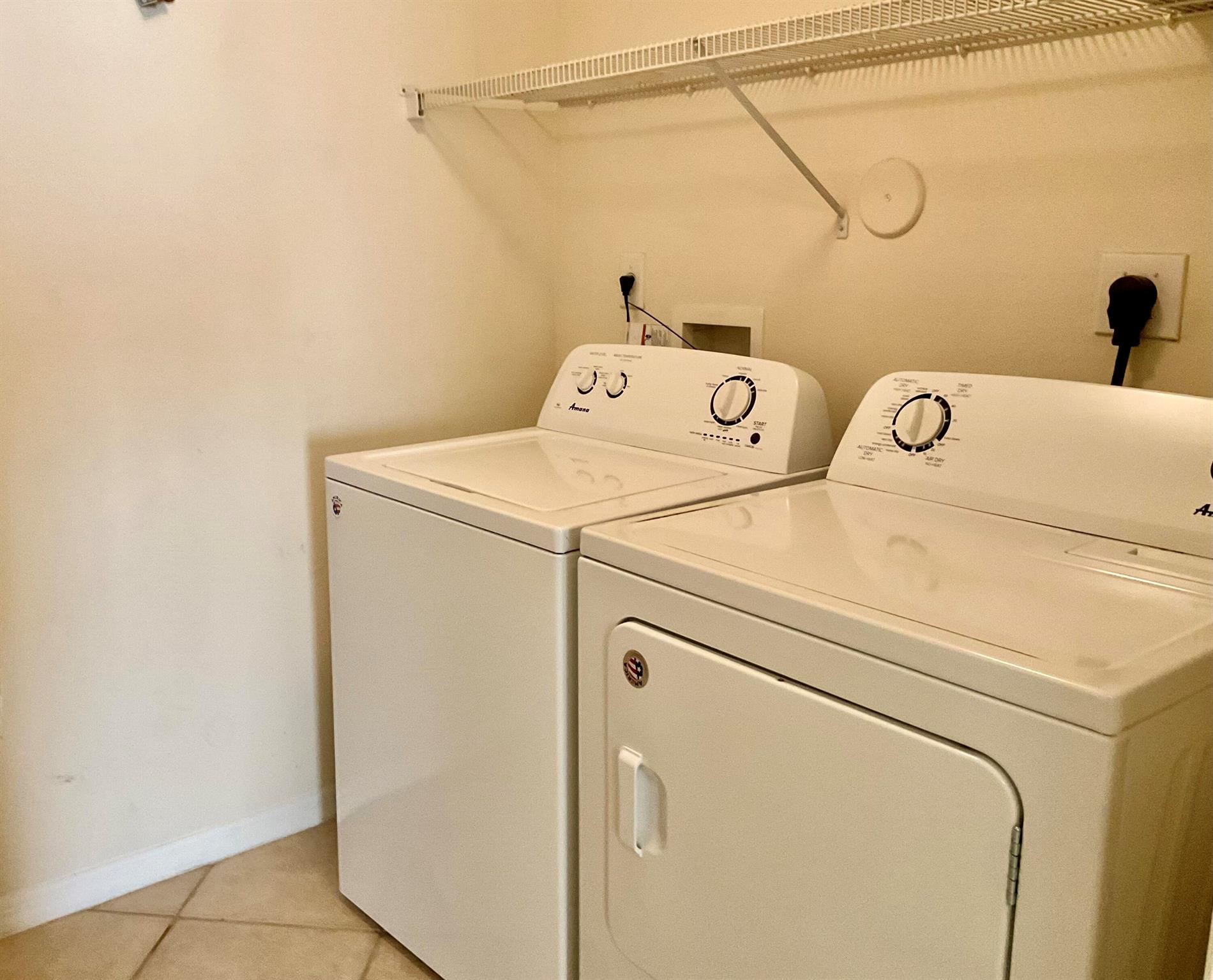 VILLAS AT EMERALD DUNES C - Residential Lease