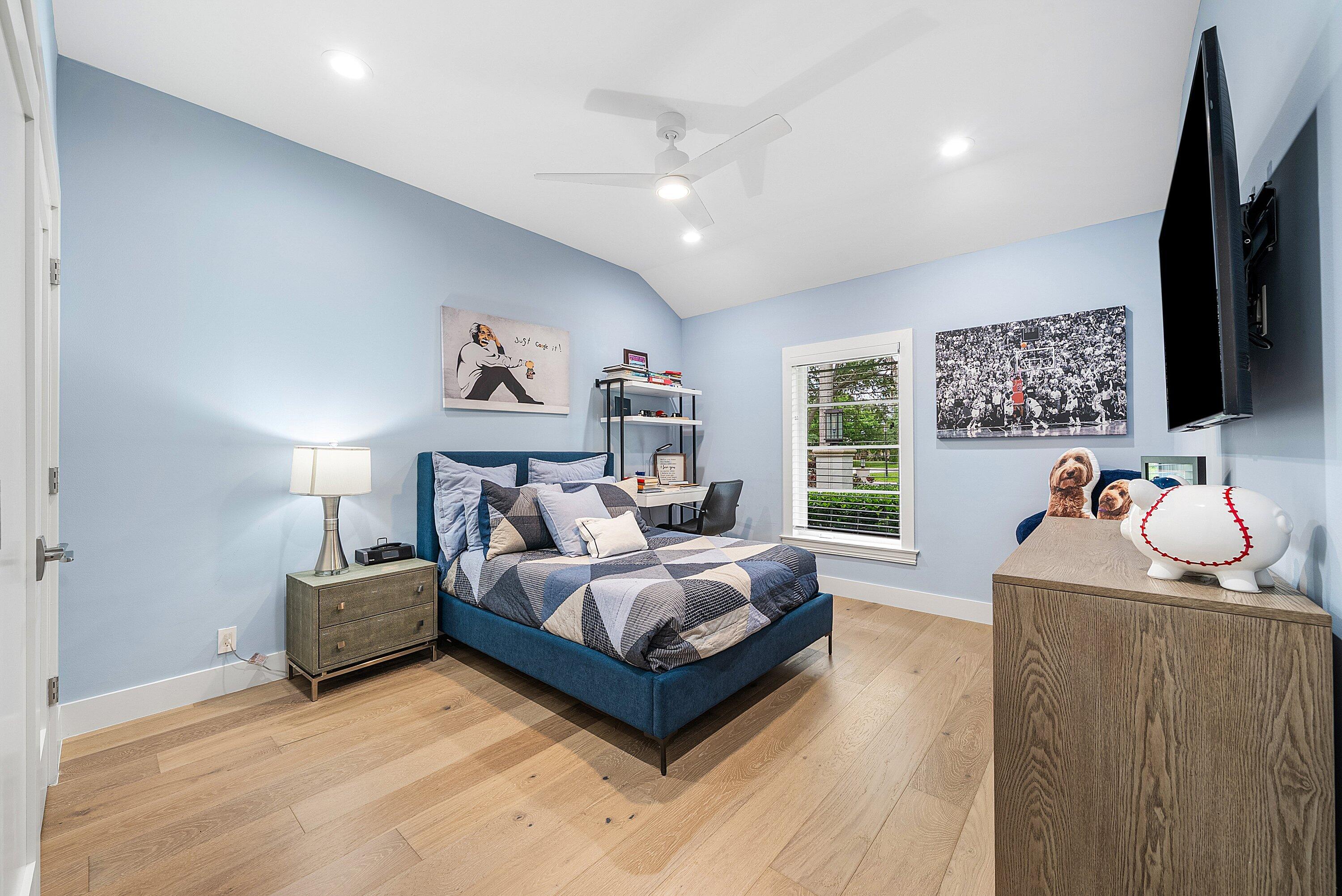 STEEPLECHASE - Residential