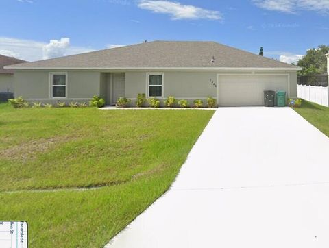 1246 SW Asturia Avenue Port St Lucie FL 34953