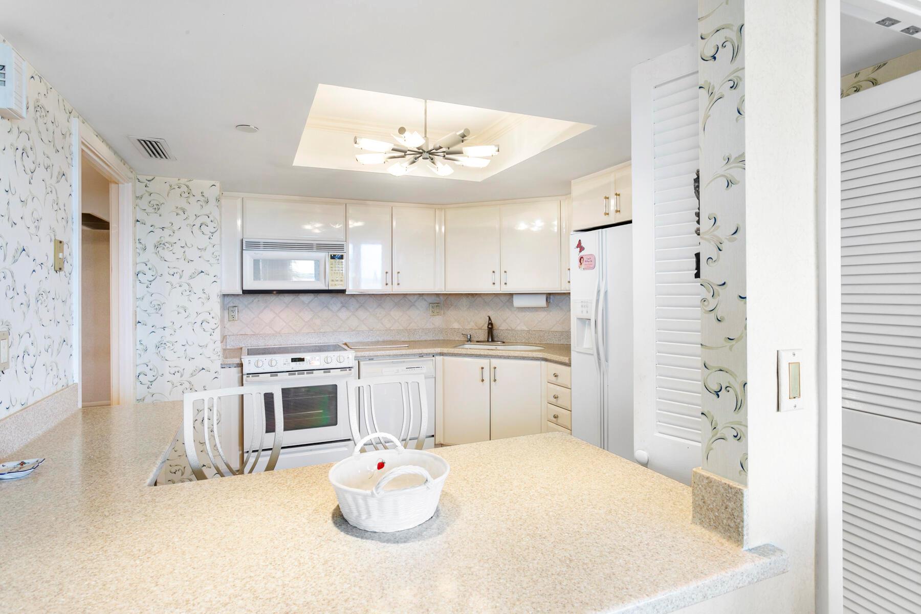 SEAWINDS CONDO - Residential