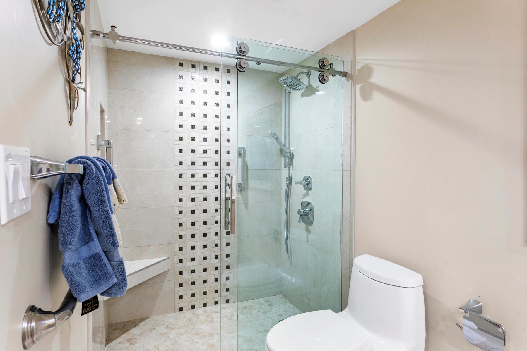 SEAWINDS CONDO - Residential