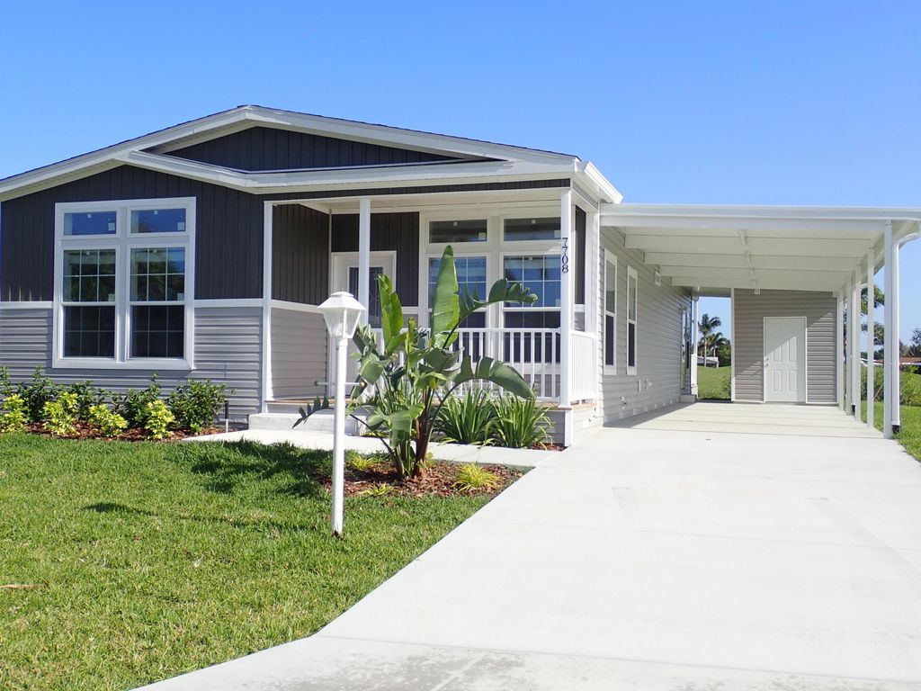 Photo of 7708 Mcclintock Way, Port Saint Lucie, FL 34952 (MLS # R10969385)