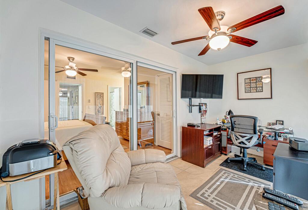 HIGH POINT WEST CONDO - Residential