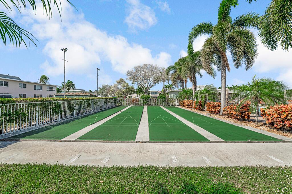 HIGH POINT WEST CONDO - Residential