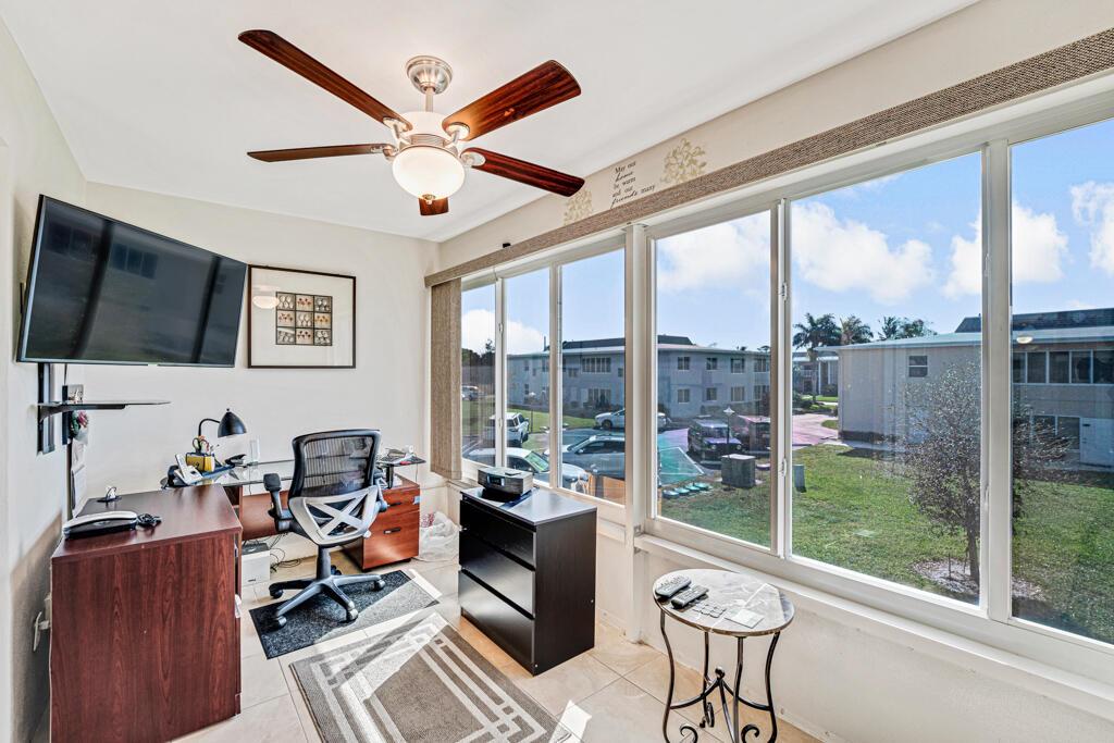 HIGH POINT WEST CONDO - Residential