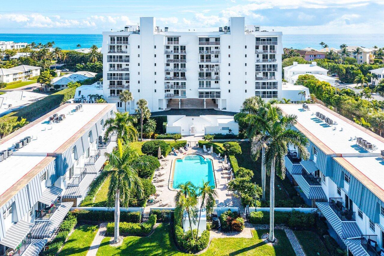 DELRAY BEACH CLUB APTS CONDO - Residential