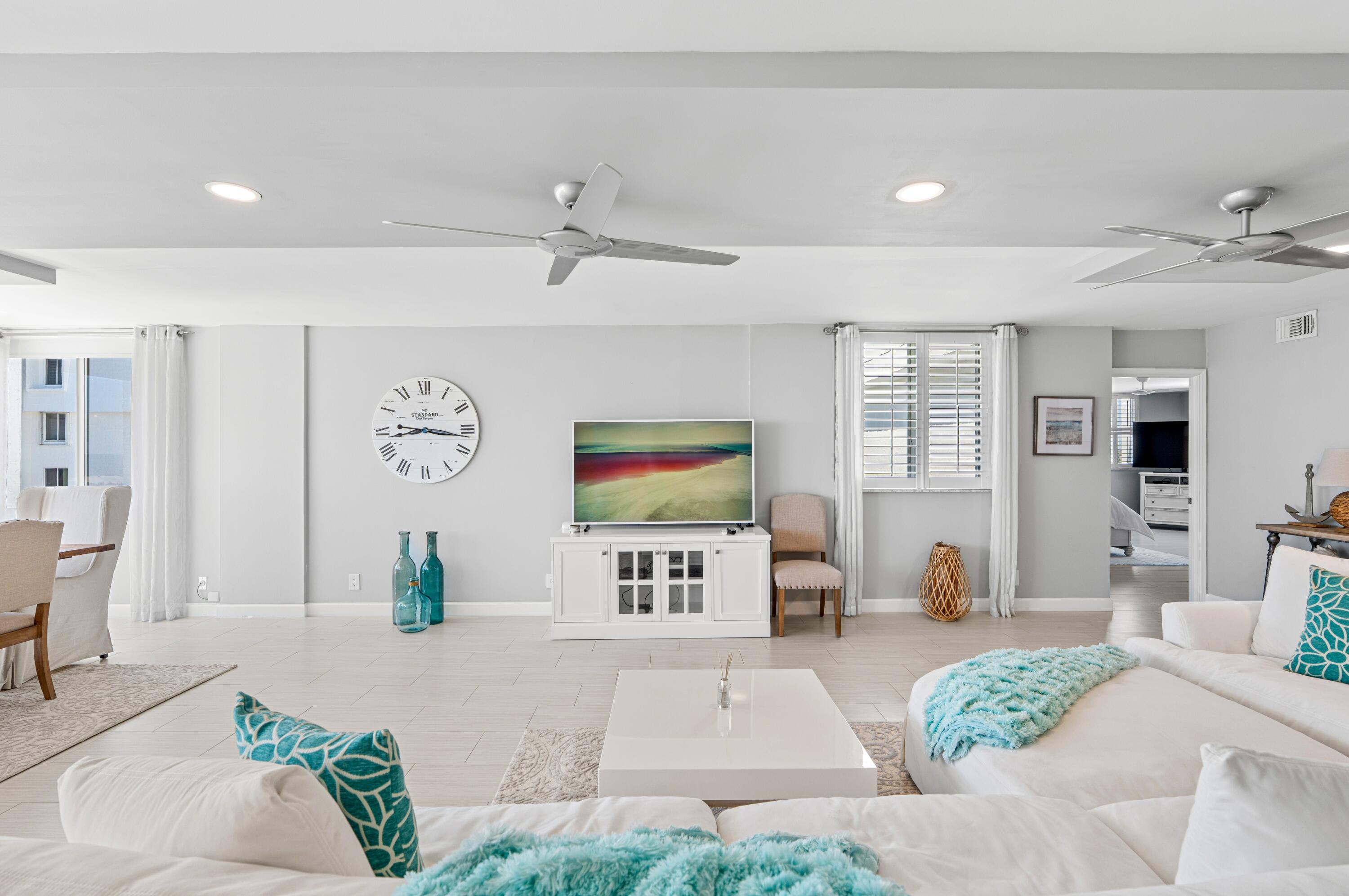 DELRAY BEACH CLUB APTS CONDO - Residential