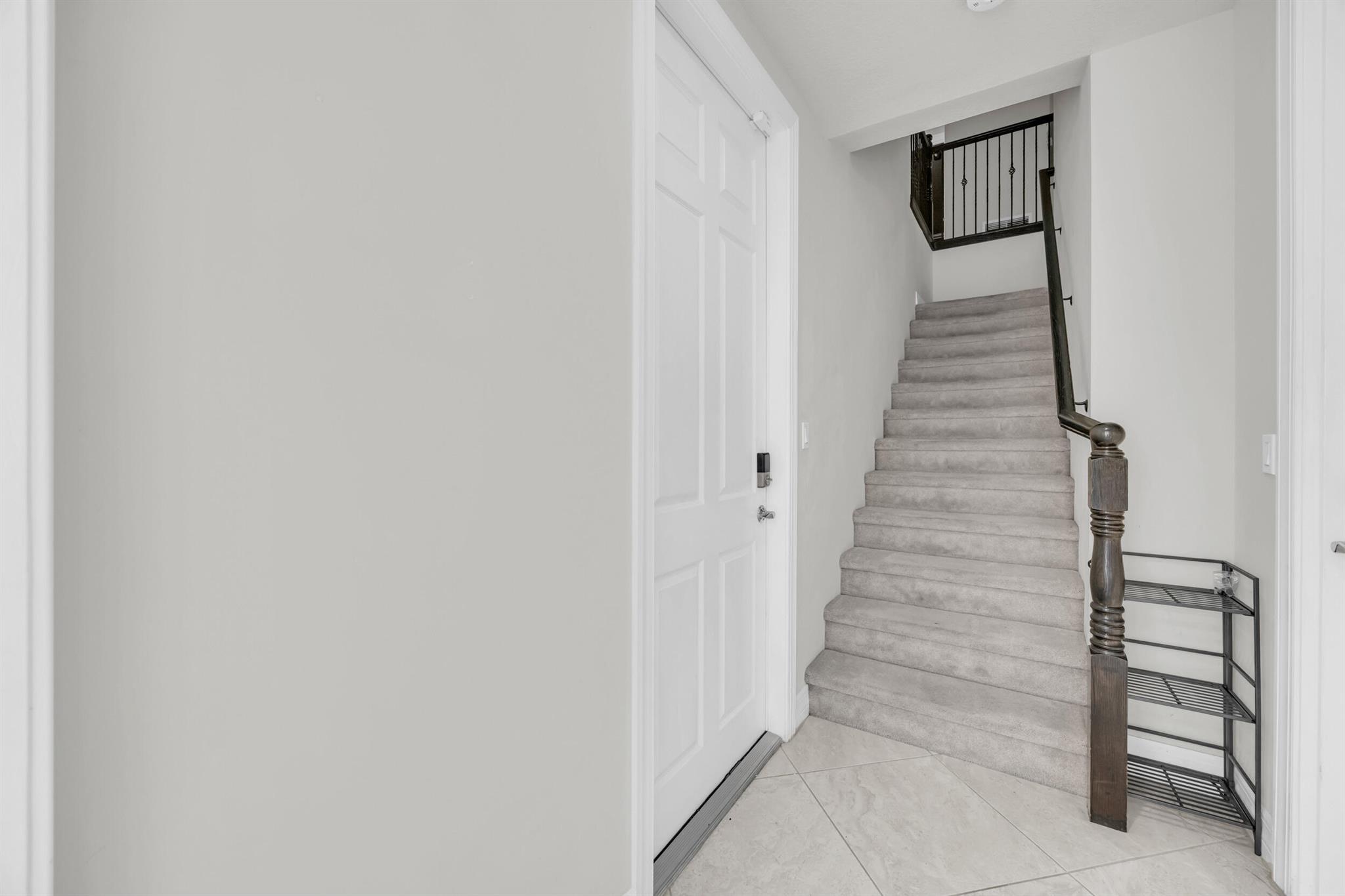 WINDSOR PARK AT ABACOA PL - Residential Lease