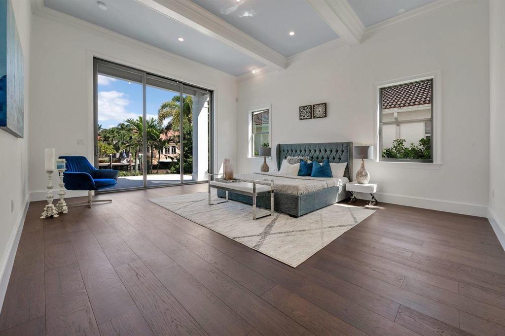 PIRATES COVE - Residential