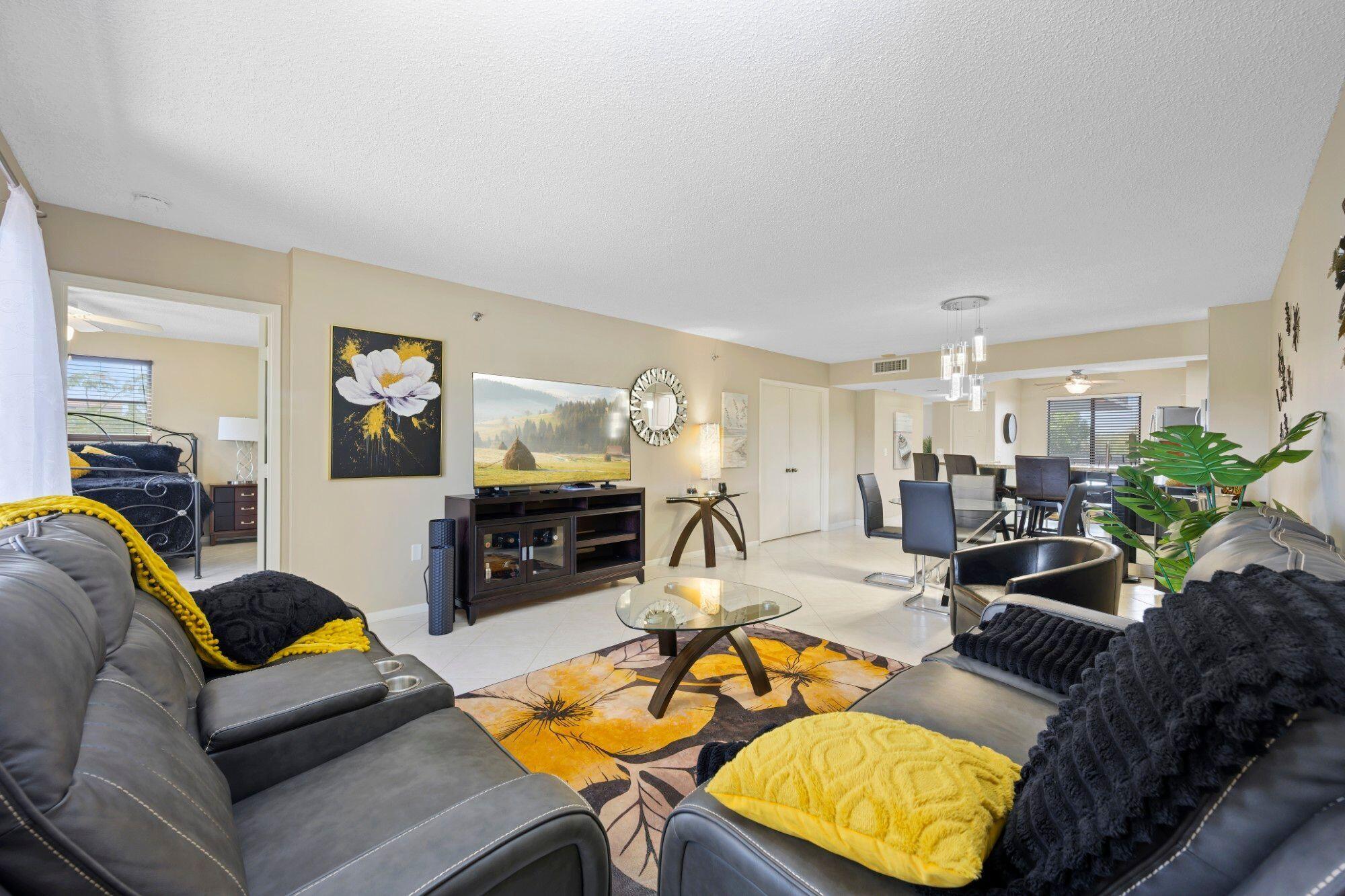 CYPRESS BEND CONDOMINIUM VII - Residential