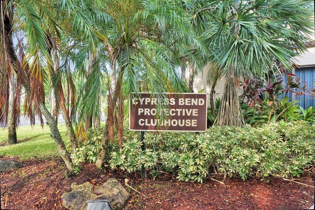 CYPRESS BEND CONDOMINIUM VII - Residential