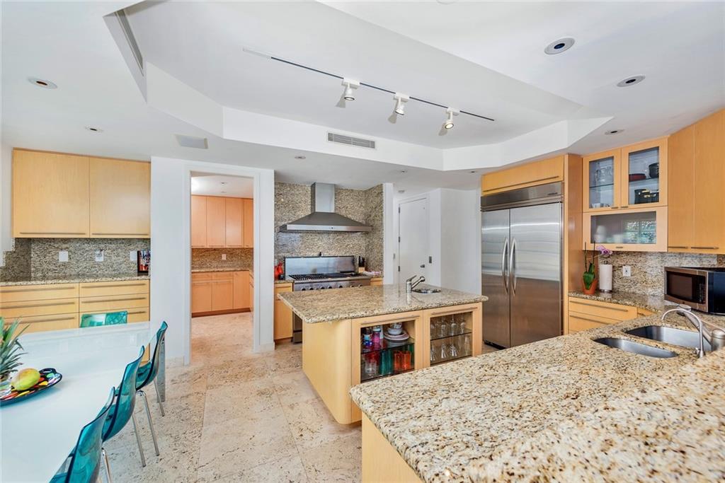 Lauderdale Beach 4-2 B - Residential