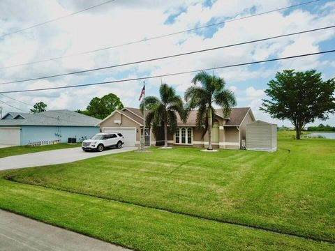 A home in Port St Lucie