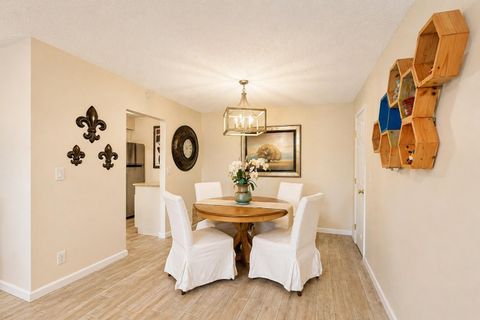Tiny photo for 9960 Pineapple Tree Drive #109, Boynton Beach, FL 33436 (MLS # B26021151)