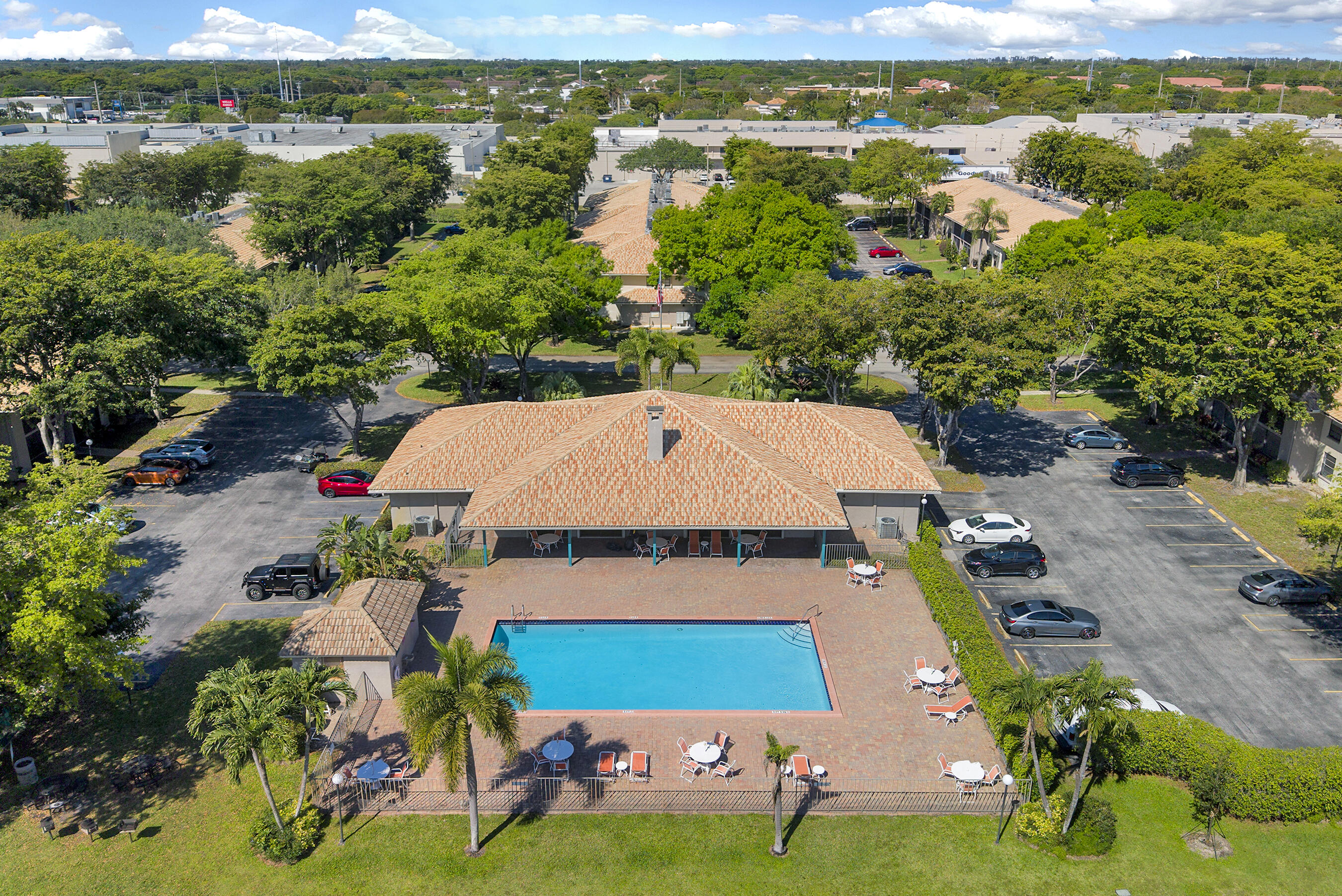 Bent Tree Gardens West - Residential