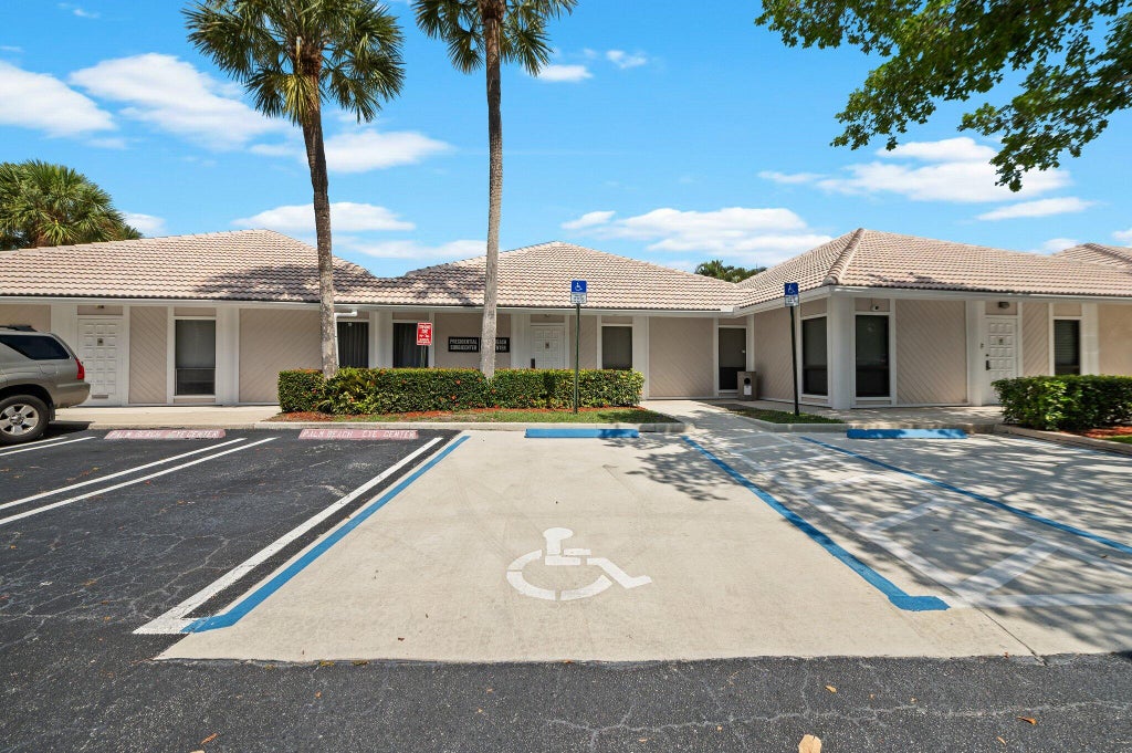 Photo of 1501 Presidential Way, West Palm Beach, FL 33401 (MLS # B26079866)