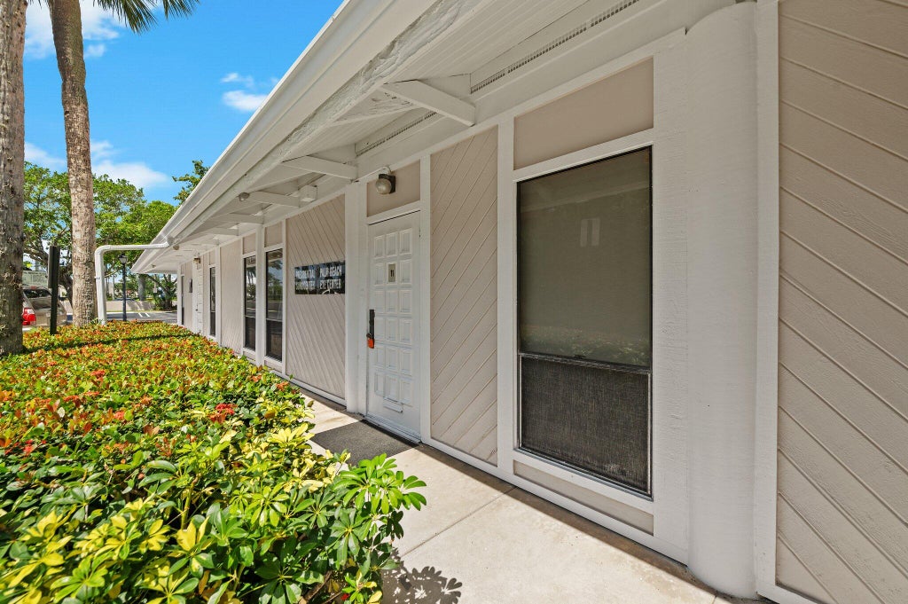 Photo of 1501 Presidential Way, West Palm Beach, FL 33401 (MLS # B26079866)