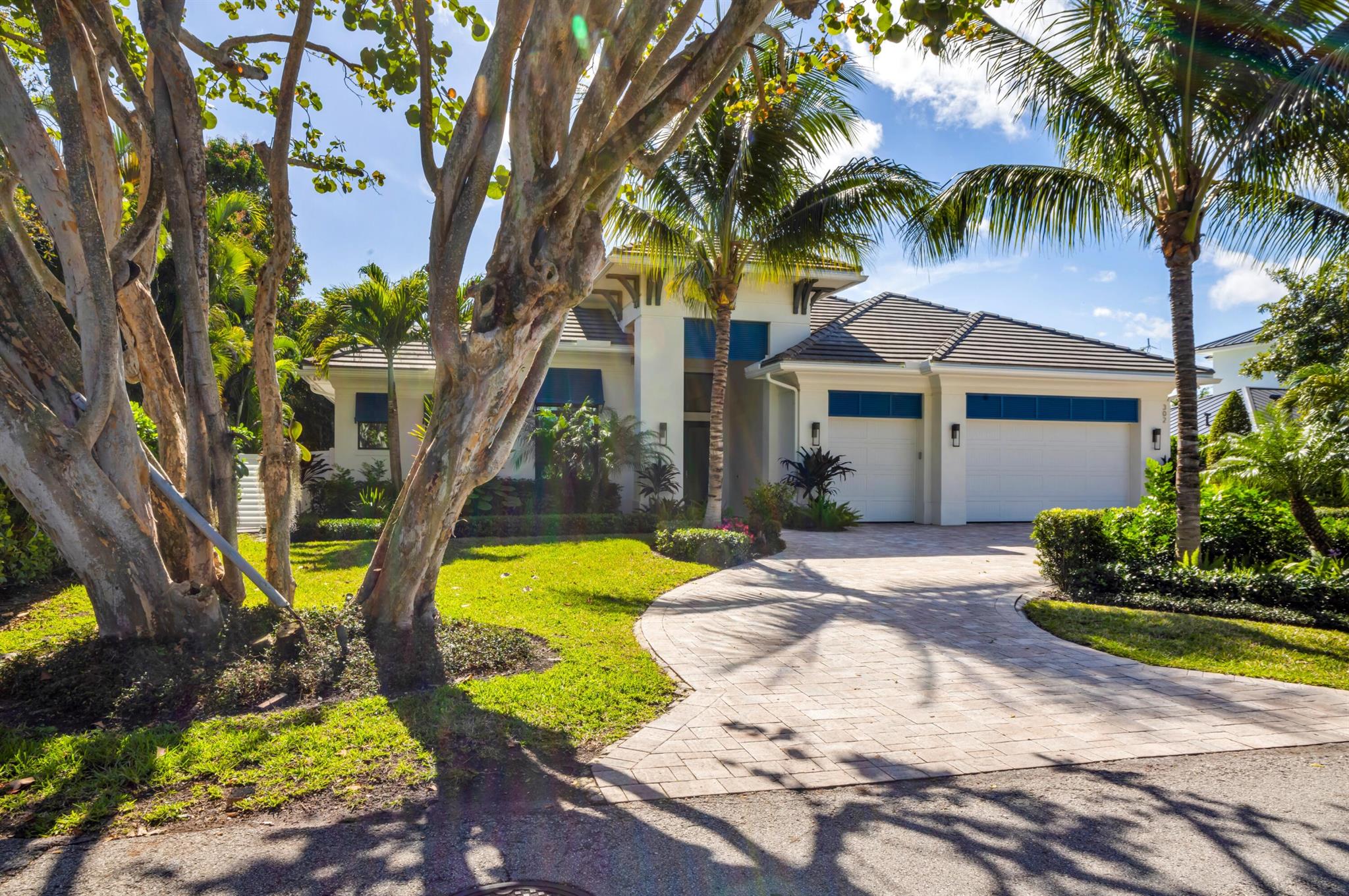 302 NW 15th Street