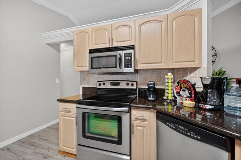 Tiny photo for 6923 Torch Key Street, Lake Worth, FL 33467 (MLS # F10552309)