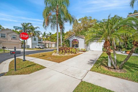 Photo of 6923 Torch Key Street, Lake Worth, FL 33467 (MLS # F10552309)
