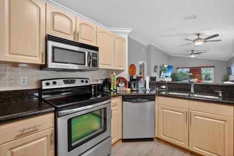 Tiny photo for 6923 Torch Key Street, Lake Worth, FL 33467 (MLS # F10552309)
