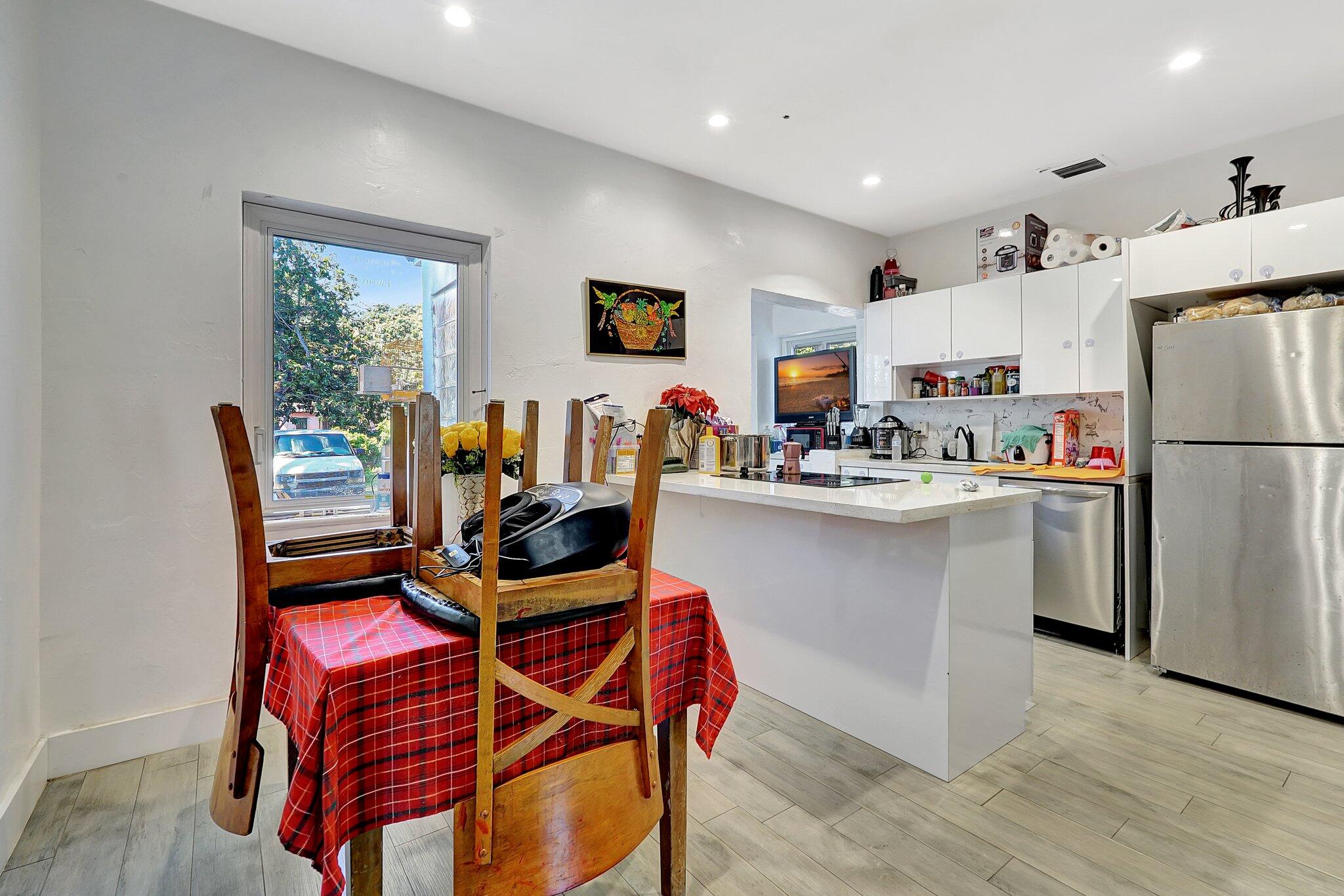 BISC GARDENS SEC F PT 1 - Residential